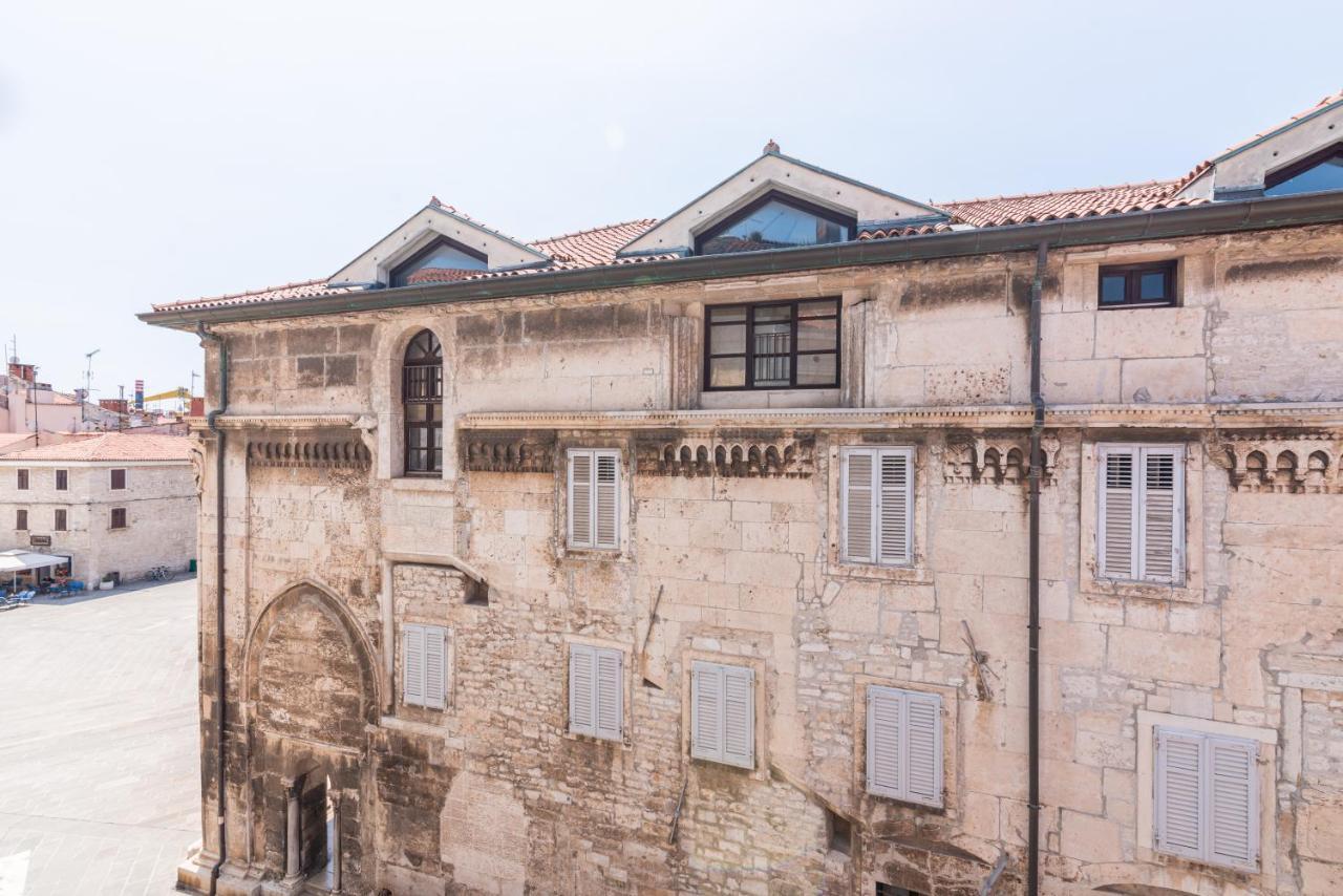 Diana'S Chamber Apartment Пула Екстериор снимка